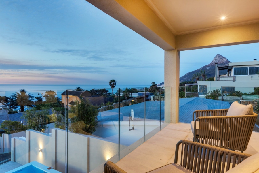 To Let 9 Bedroom Property for Rent in Camps Bay Western Cape